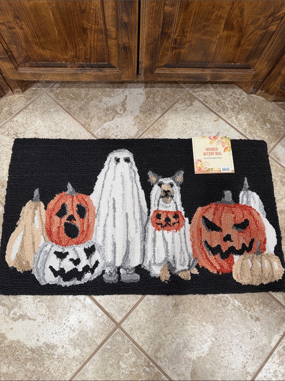 Halloween Ghosts & Pumpkins Accent Rug - Black